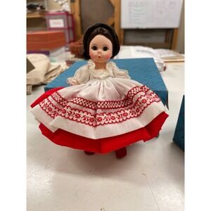 Madame Alexander 8" Doll RUSSIA #574 with original Box‎ EUC